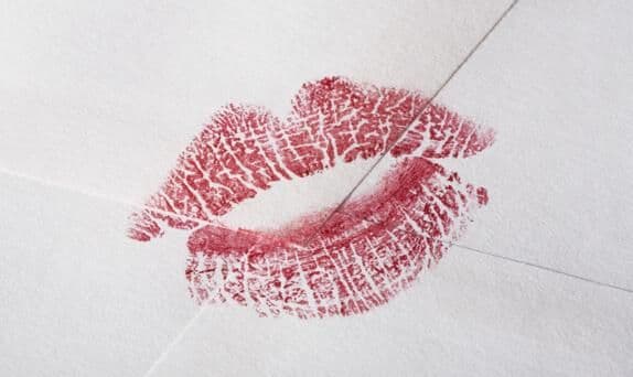 love-scam.jpg